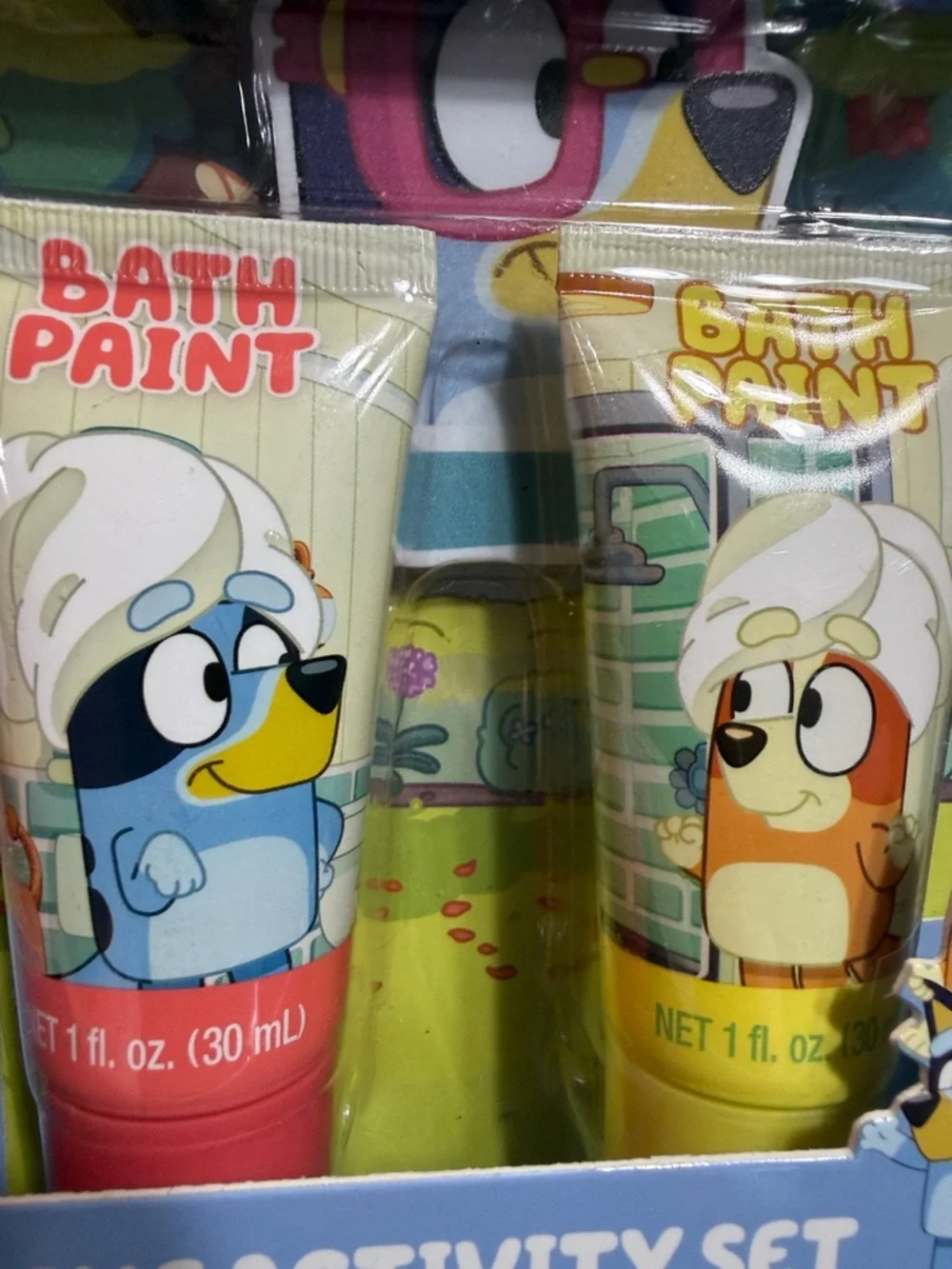 Bluey Kids Bath Paint & Crayon Activity Set - Blue and Yellow- Age 3+ NWT